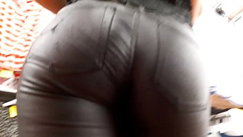 LEATHER PANTS PERFEC ASS