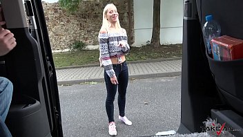 Damn Hot Blonde Provokes for Hardcore Public Bang