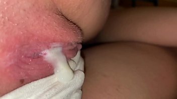 Submissive teen love to take a creampie pussy during coronavirus lockdown !