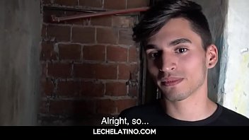 Hispanic jock eats a huge cock and foreskin-LECHELATINO.COM