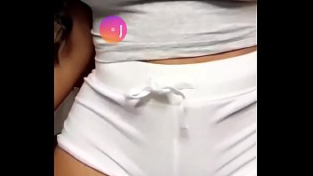 Cameltoe Looking Phat as Fuck