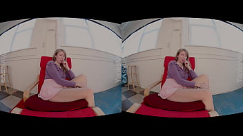 Chesty Yanks blonde babe Verronica brings her big pink vibrator and sinks it deep into her pussy while her clit gets some serious attention in this hot 3D VR video