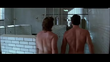 Kurt and Sylvester They walk naked In prison and that makes me horny