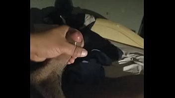 Handjob XXX .com amateur