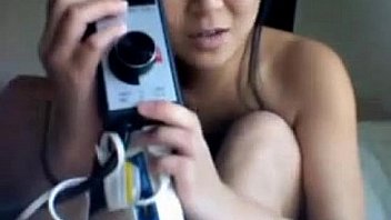 Amateur Cam girl Cute Asian teen vibrates on web - 69HDcam.com