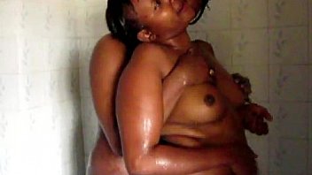 Saggy tits on african lesbians