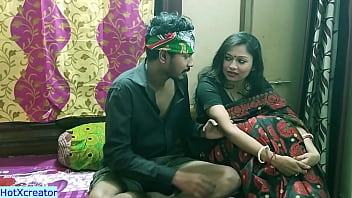 Desi beautiful bhabhi sex relation with friend! with dirty audio