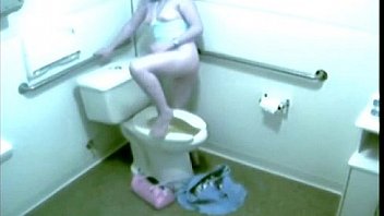 Masturbation in theToilets